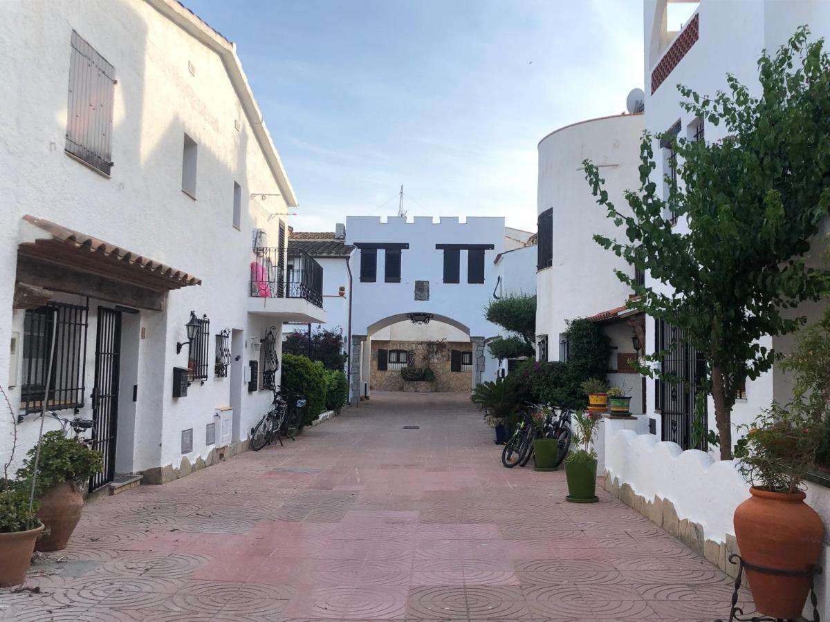 Villa Casa Cartago Empuriabrava Esterno foto